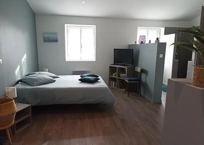 Jolie Maison Au Centre Du Village
