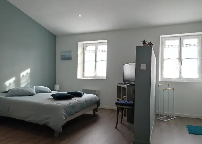 Jolie Maison Au Centre Du Village