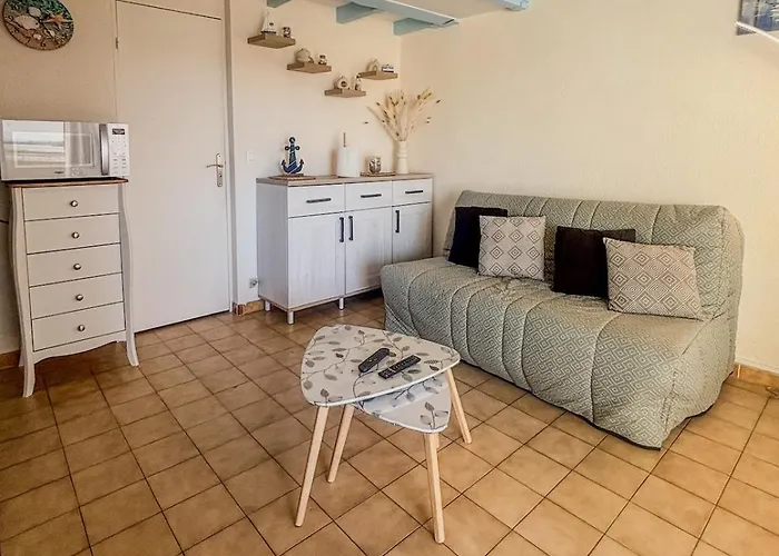 Maison Tres Paisible , Face A L'Etang Avec Terrasse